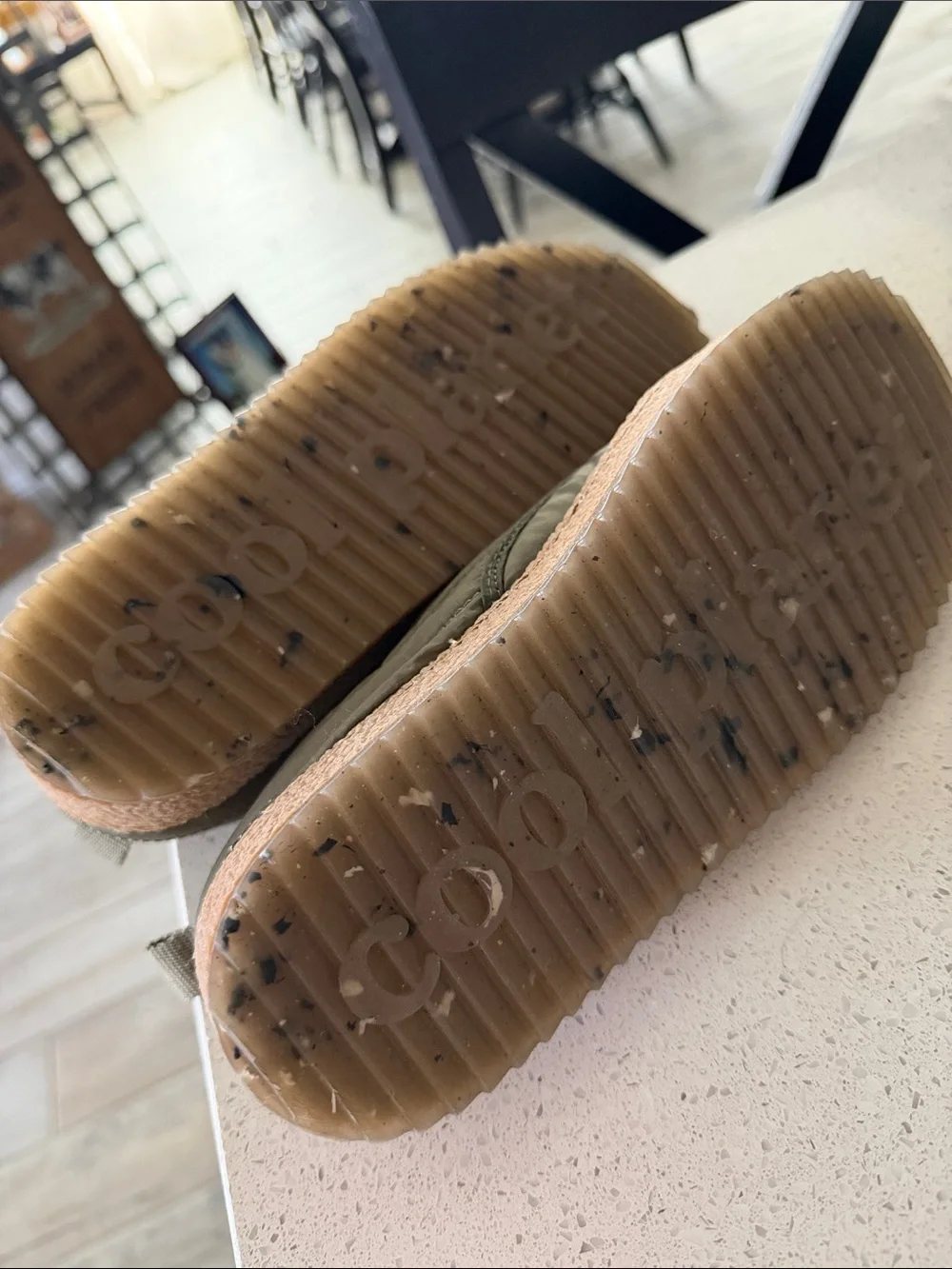 Cool Planet by Steve Madden Puffer Sneaker Olive Green 7